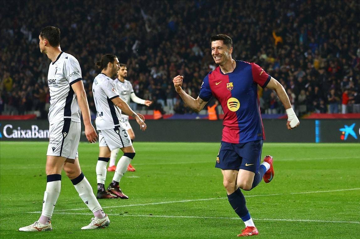 切尔西不断突破！，莱万多夫斯基连续三场比赛得分超过爆冷再创辉煌时刻的简单介绍-kaiyun